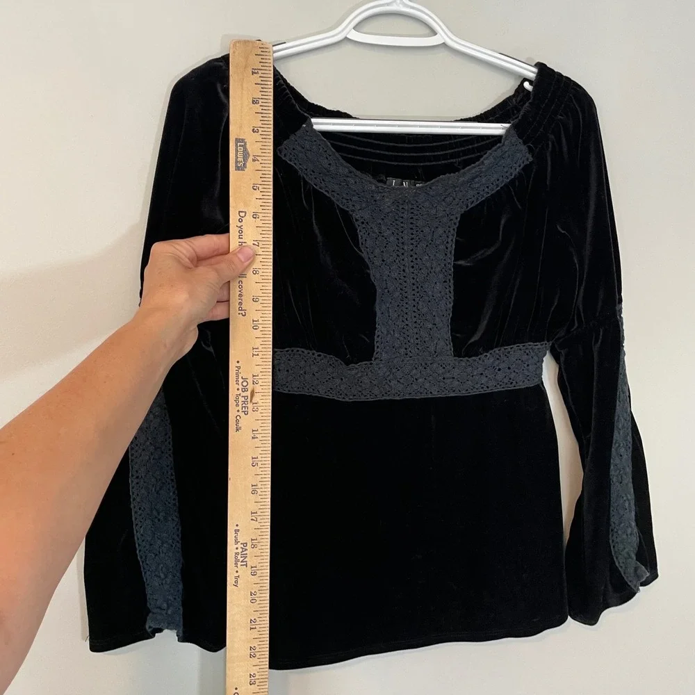 INC International Black Velvet Lace Bell Sleeve Blouse Petite M Y2K Whimsigoth